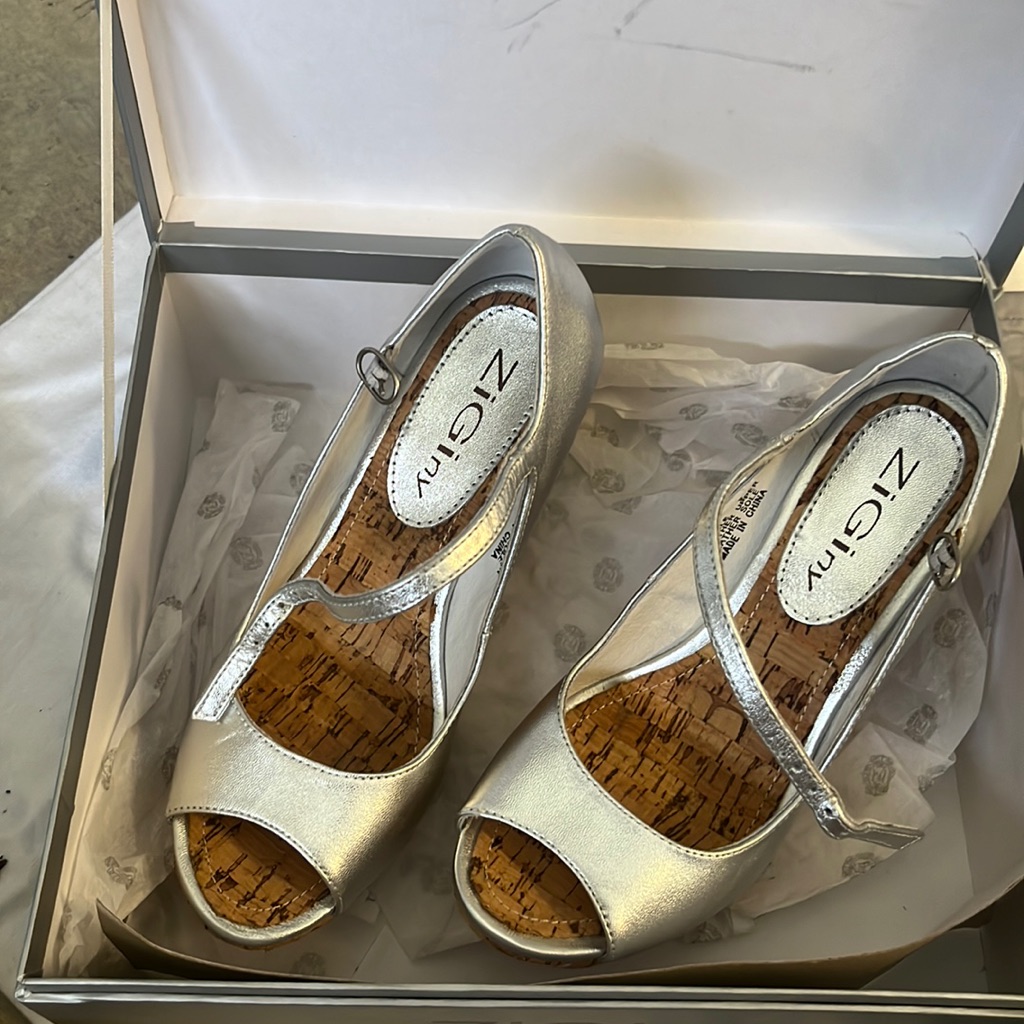 Ziginy Sandal